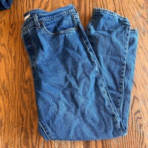 Levi's wedgie jeans!